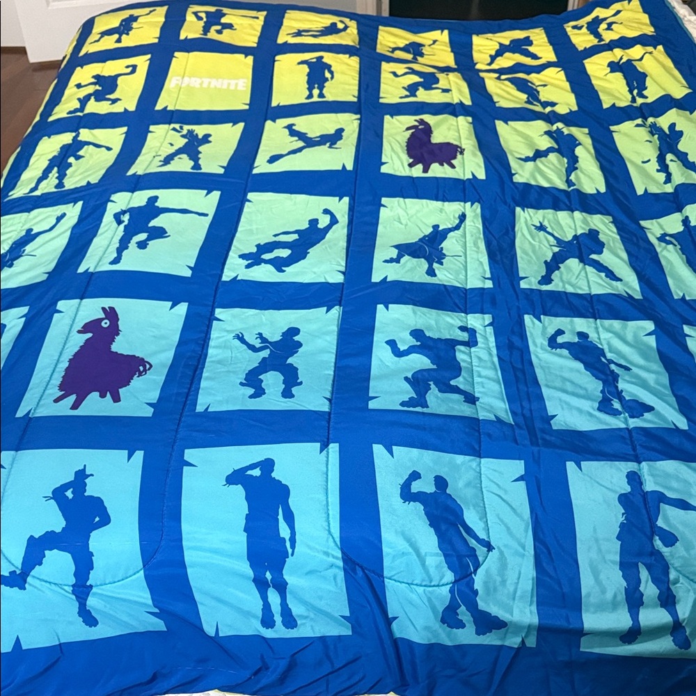 Fortnite comforter
